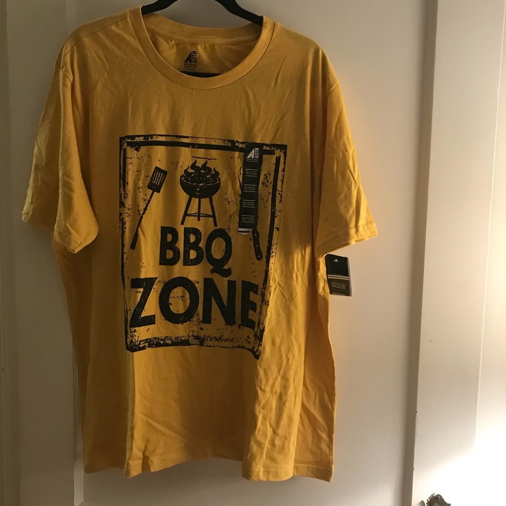 2XL Tee for the BBQ guy; New w/tags